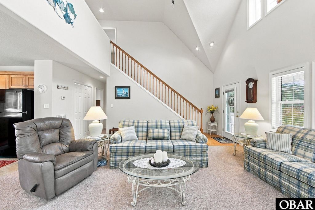 Image 11 of property listing at 533 W Sothel Street, Kill Devil Hills, NC 27948