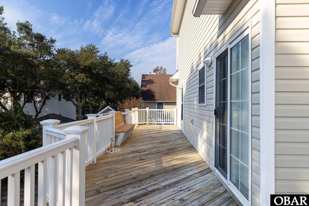 Image 24 of property listing at 533 W Sothel Street, Kill Devil Hills, NC 27948
