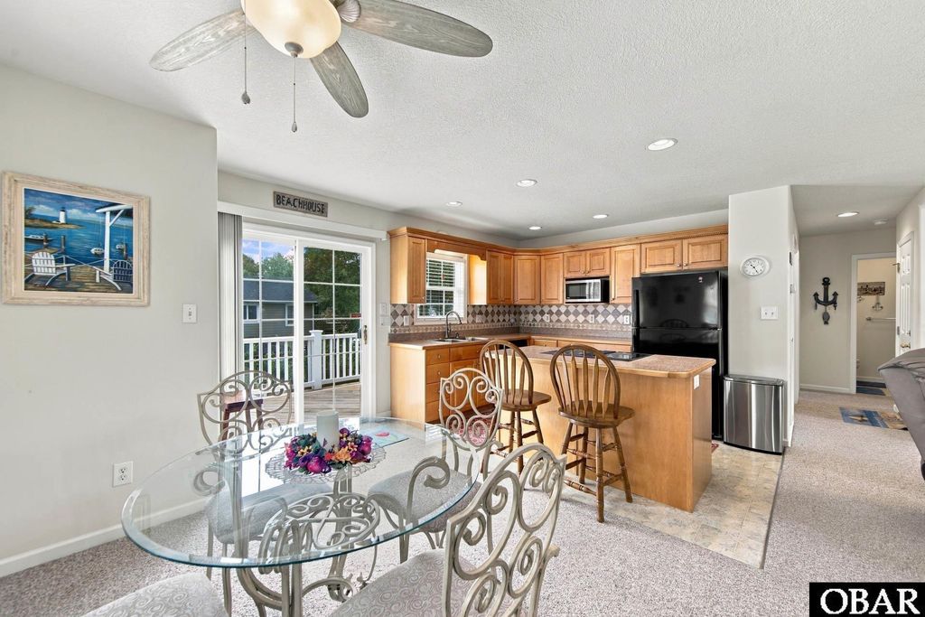 Image 28 of property listing at 533 W Sothel Street, Kill Devil Hills, NC 27948