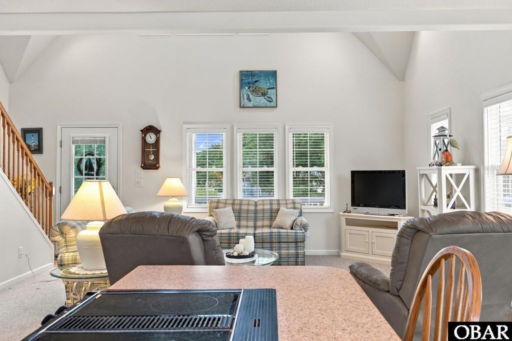 Image 29 of property listing at 533 W Sothel Street, Kill Devil Hills, NC 27948