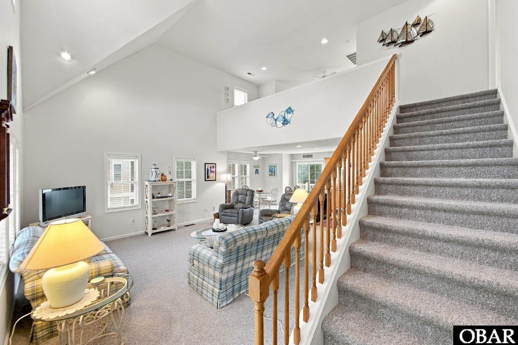 Image 40 of property listing at 533 W Sothel Street, Kill Devil Hills, NC 27948