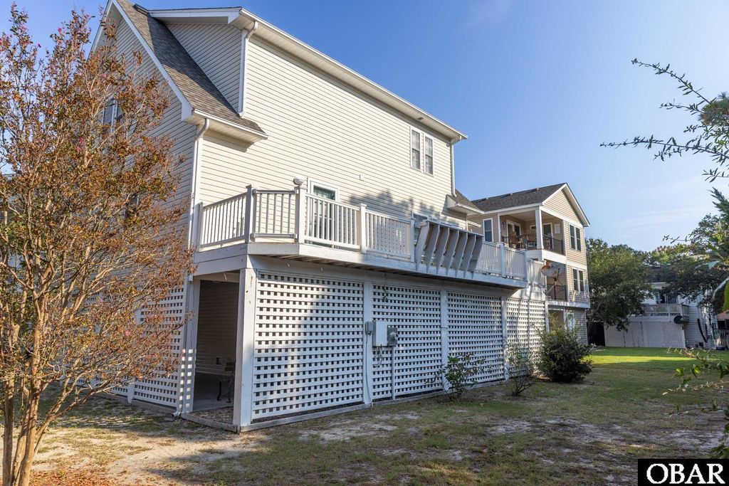 Image 56 of property listing at 533 W Sothel Street, Kill Devil Hills, NC 27948