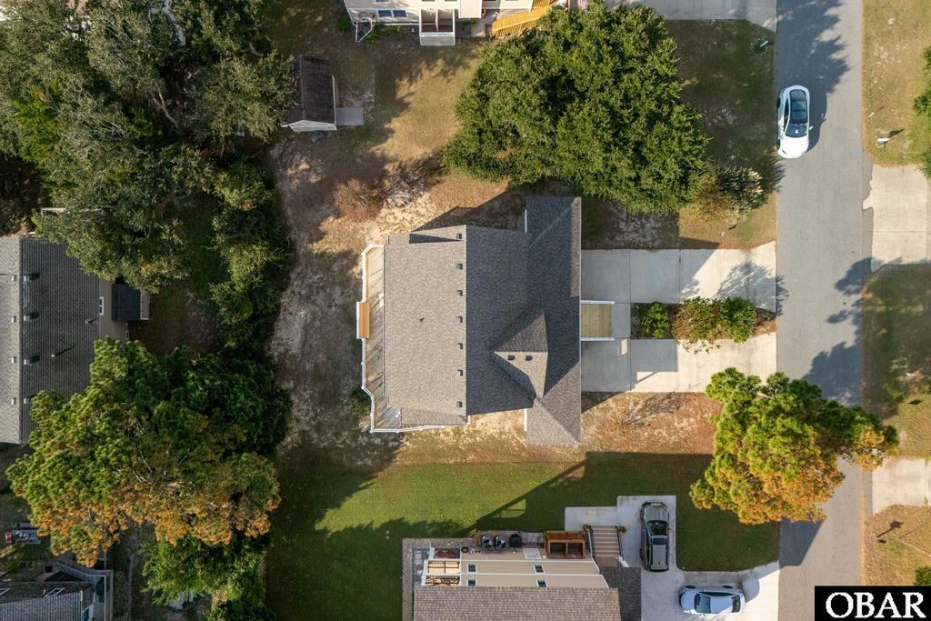 Image 73 of property listing at 533 W Sothel Street, Kill Devil Hills, NC 27948