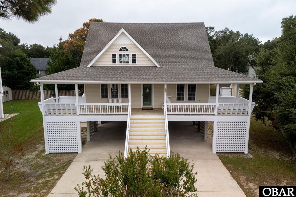 Image 75 of property listing at 533 W Sothel Street, Kill Devil Hills, NC 27948