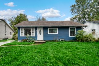 2009 W Porter Avenue, Chesterton, IN 46304