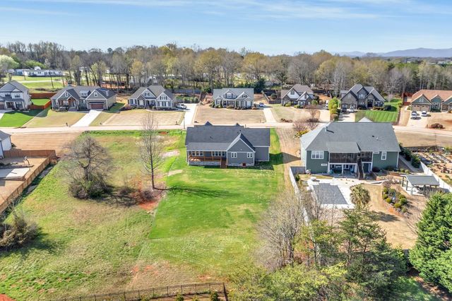 368 Reflection Drive, Lyman, SC 29365