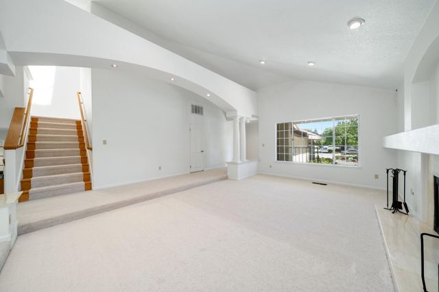 4050 Bancroft Dr, El Dorado Hills, CA 95762