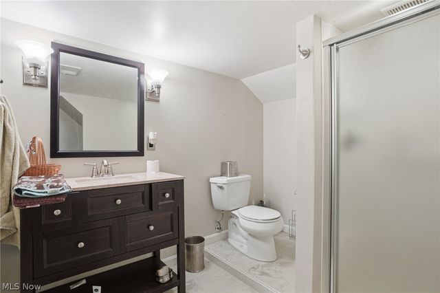 13125 Pearl Road, Chardon, OH 44024