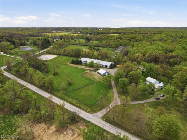 13125 Pearl Road, Chardon, OH 44024