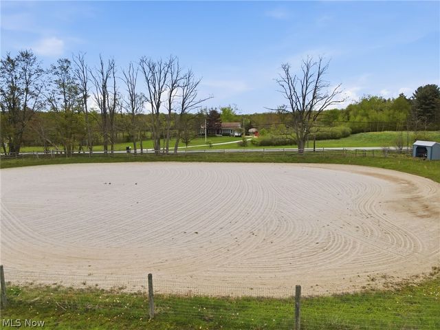 13125 Pearl Road, Chardon, OH 44024