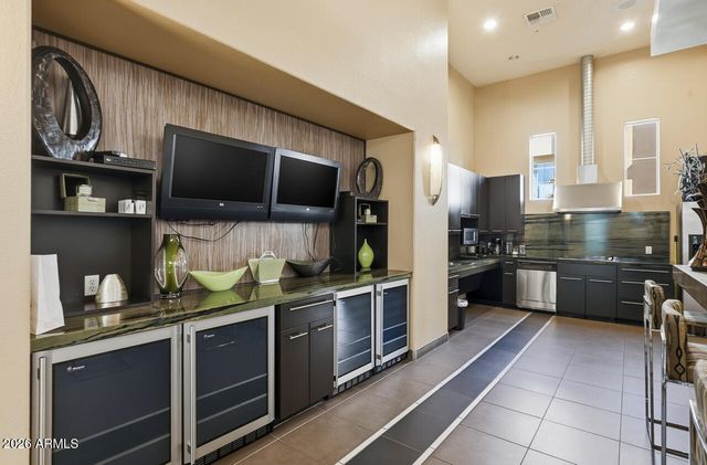 6745 N 93RD Avenue 1124, Glendale, AZ 85305