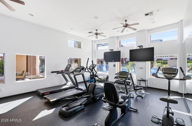 6745 N 93RD Avenue 1124, Glendale, AZ 85305