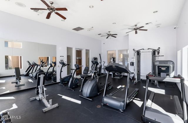 6745 N 93RD Avenue 1124, Glendale, AZ 85305