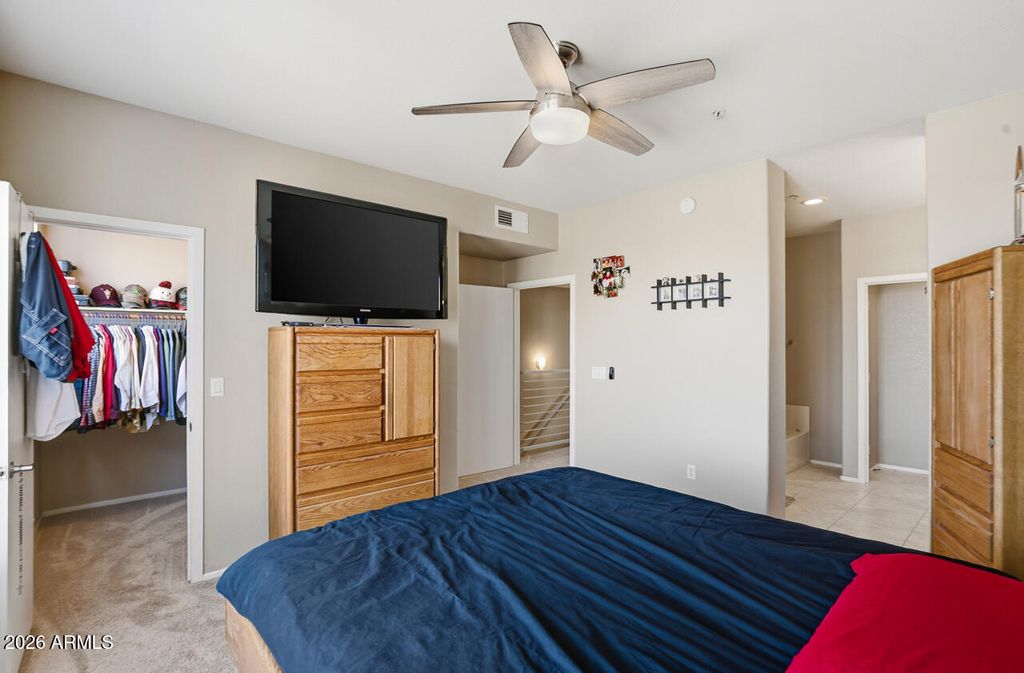 Image 15 of property listing at 6745 N 93RD Avenue 1124, Glendale, AZ 85305