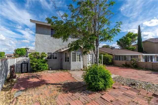 13870 Evergreen, Victorville, CA 92395