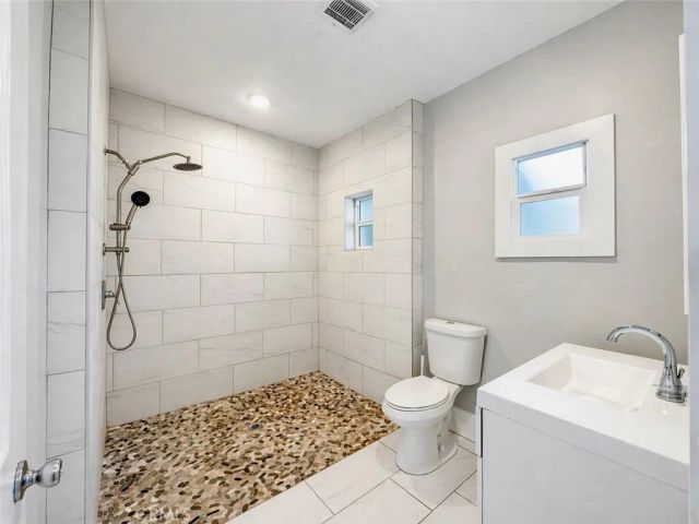 2942 Denton, Riverside, CA 92507
