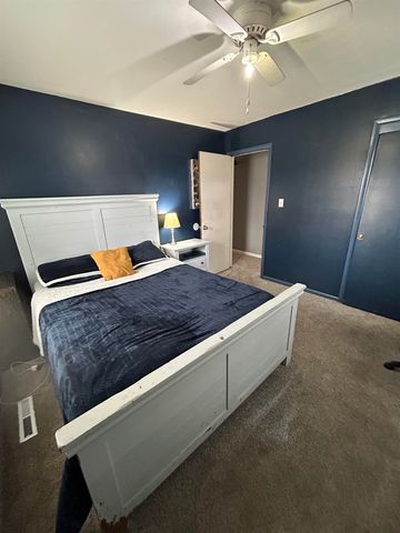 225 Filmore St, Mulvane, KS 67110