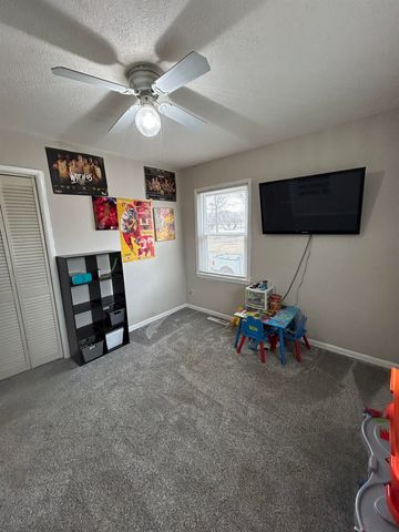 225 Filmore St, Mulvane, KS 67110