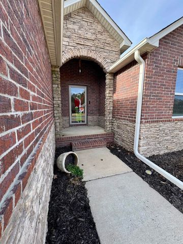 17109 Crooked Oak Drive, Sherwood, AR 72120