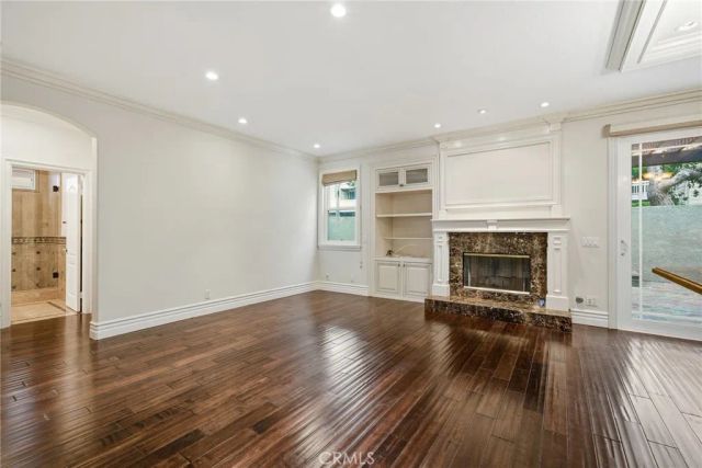 8082 Centerstone, Huntington Beach, CA 92646