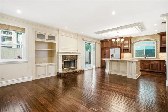 8082 Centerstone, Huntington Beach, CA 92646