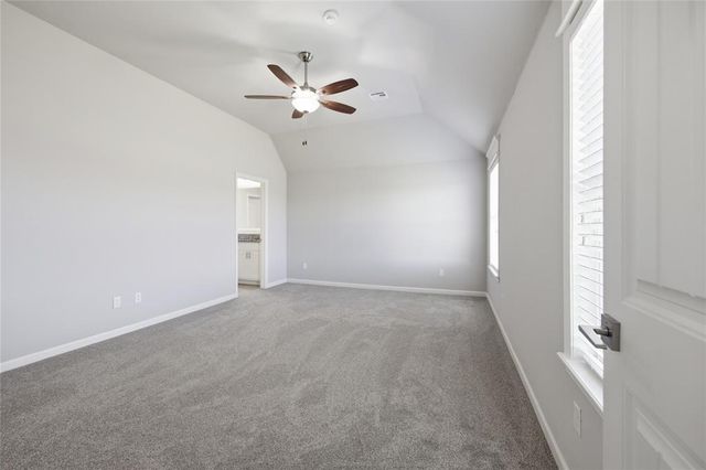 3020 Brookstone Pass Drive, Yukon, OK 73099