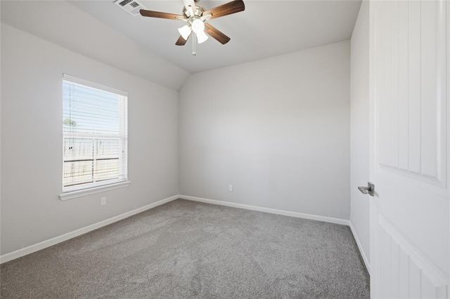 3020 Brookstone Pass Drive, Yukon, OK 73099