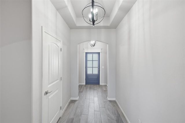 3020 Brookstone Pass Drive, Yukon, OK 73099