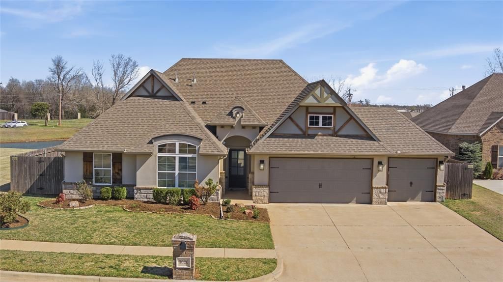 3020 Brookstone Pass Drive, Yukon, OK 73099
