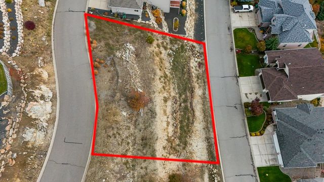 8430 E Blue Fox Ln, Spokane, WA 99217