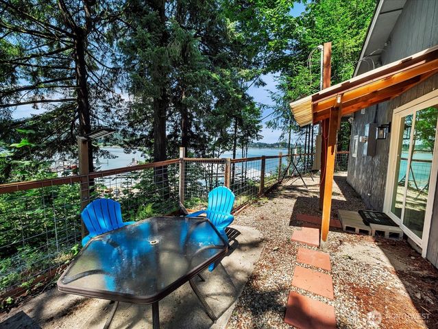 1302 SW Bay Street, Port Orchard, WA 98366