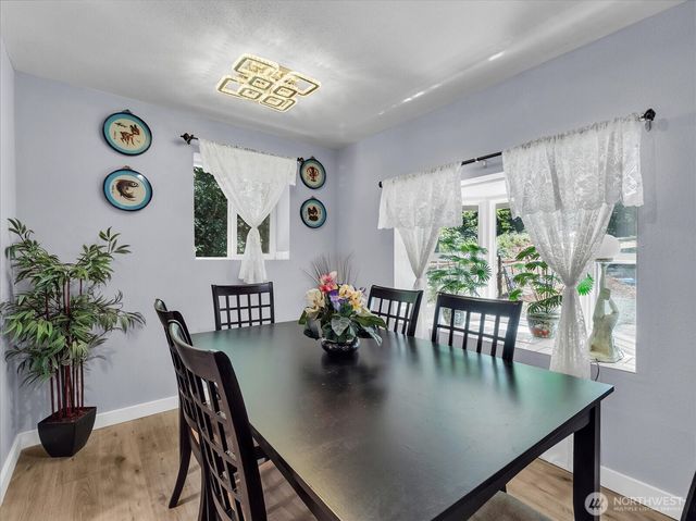 1302 SW Bay Street, Port Orchard, WA 98366