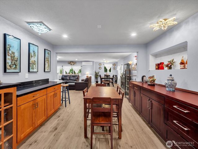 1302 SW Bay Street, Port Orchard, WA 98366