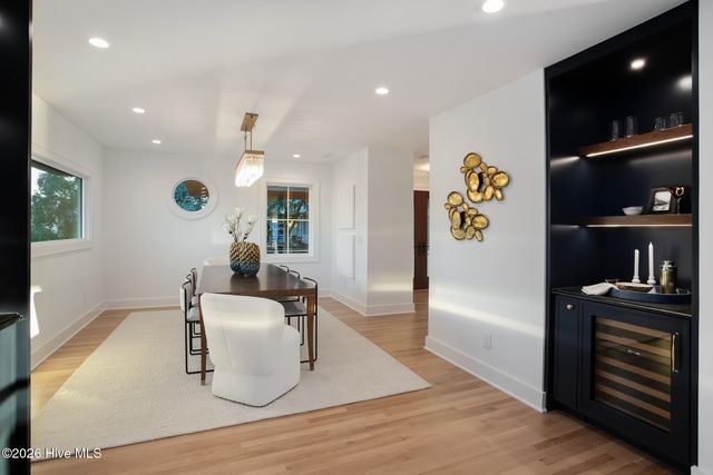 33 W Henderson Street, Wrightsville Beach, NC 28480