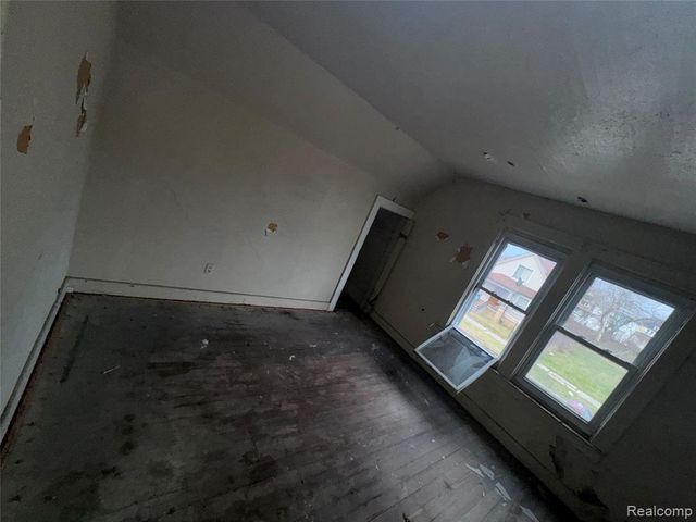 6463 Crane Street, Detroit, MI 48213