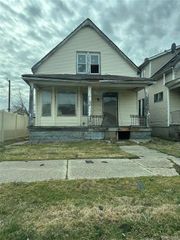 6463 Crane Street, Detroit, MI 48213
