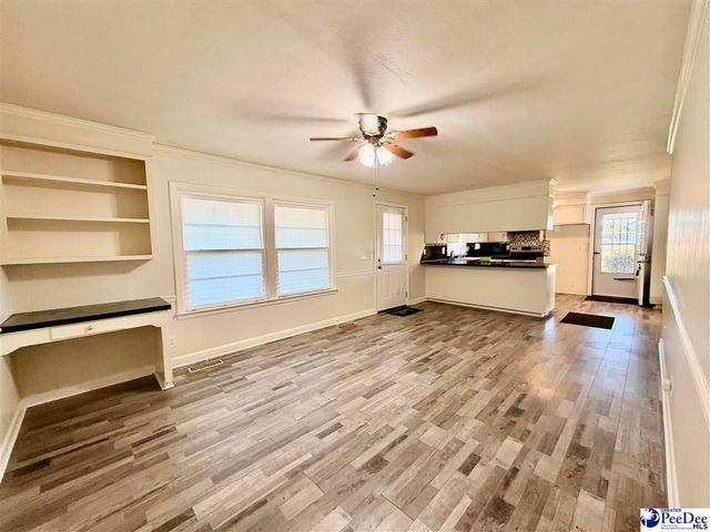 1427 old ebenezer, Florence, SC 29501