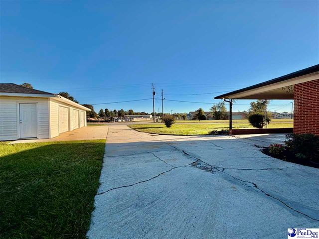 1427 old ebenezer, Florence, SC 29501