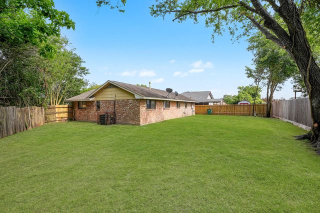11017 Lera Street, Houston, TX 77016