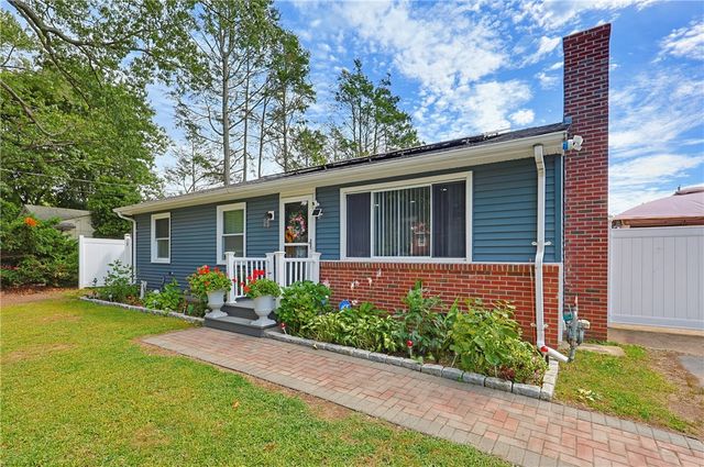 849 Roger Williams Avenue, East Providence, RI 02916