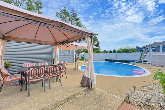 849 Roger Williams Avenue, East Providence, RI 02916