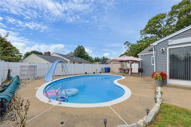 849 Roger Williams Avenue, East Providence, RI 02916