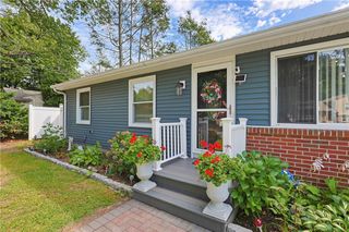 849 Roger Williams Avenue, East Providence, RI 02916