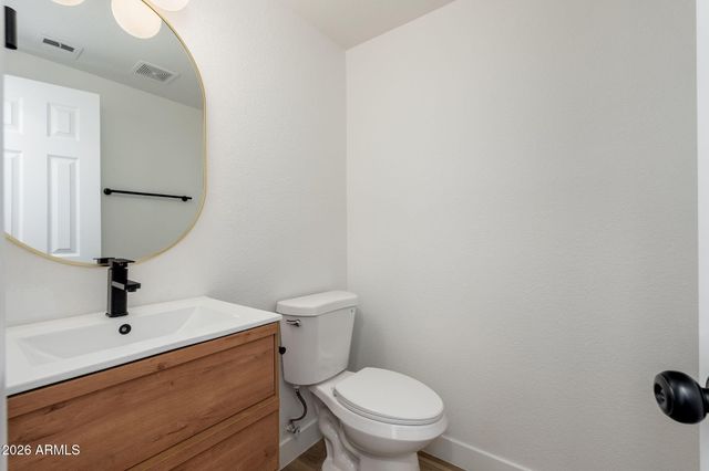 18250 N CAVE CREEK Road 161, Phoenix, AZ 85032