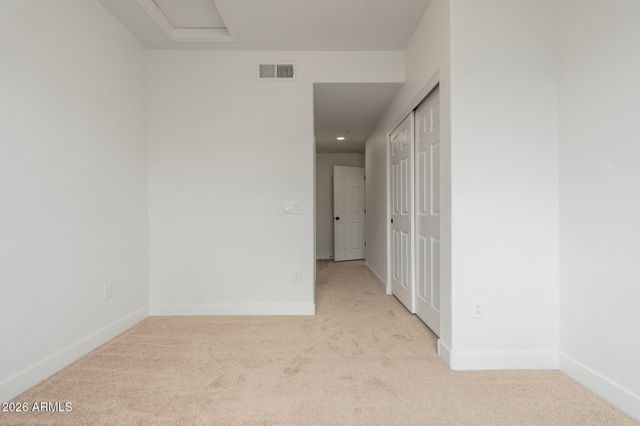 18250 N CAVE CREEK Road 161, Phoenix, AZ 85032