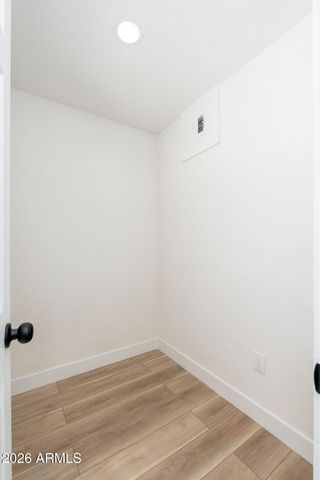 18250 N CAVE CREEK Road 161, Phoenix, AZ 85032