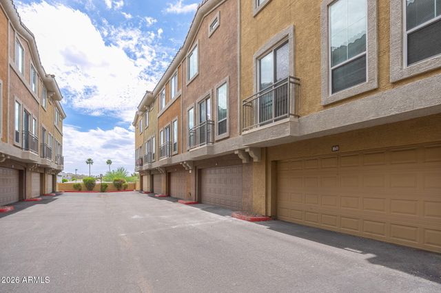 18250 N CAVE CREEK Road 161, Phoenix, AZ 85032