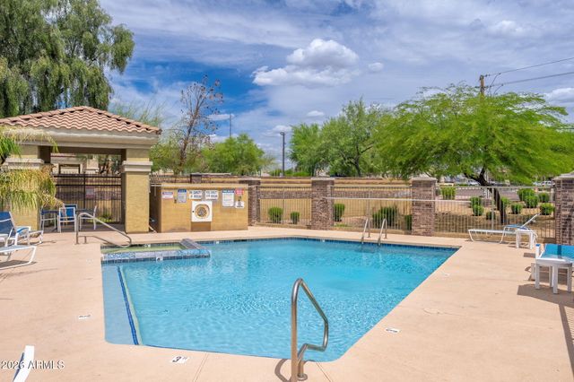 18250 N CAVE CREEK Road 161, Phoenix, AZ 85032