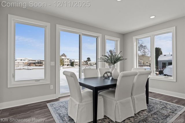 9090 Buckingham Street, White Lake Charter Township, MI 48386