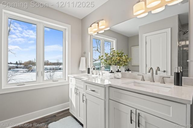 9090 Buckingham Street, White Lake Charter Township, MI 48386